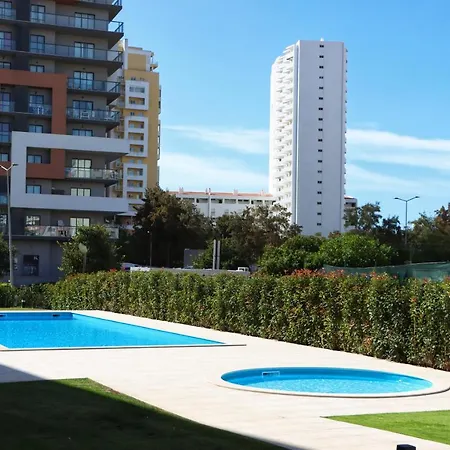 Urban - Crystal Apartmán *